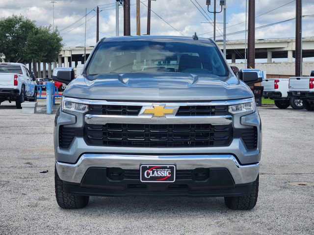 Used 2023 Chevrolet Silverado 1500 LT AWD/4WD image 2