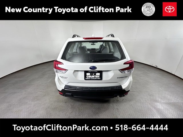 Used 2022 Subaru Forester image 4
