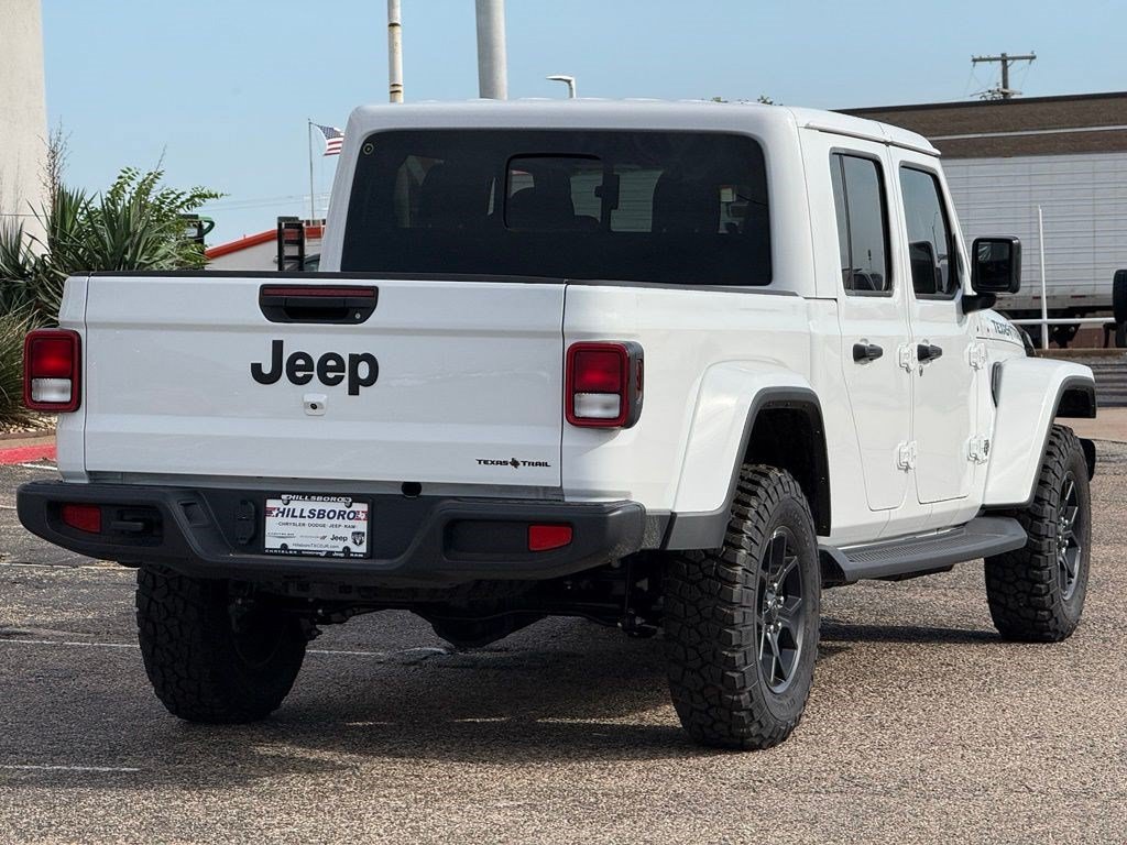 New 2026 Jeep Gladiator Sport AWD/4WD image 4