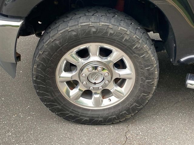 Used 2015 Ford F250 Lariat w/ Lariat Interior Package AWD/4WD image 6