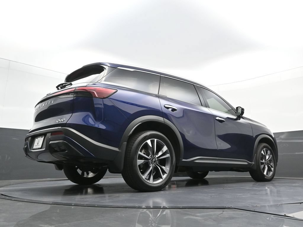 Used 2023 INFINITI QX60 Luxe w/ Vision Package AWD/4WD image 28