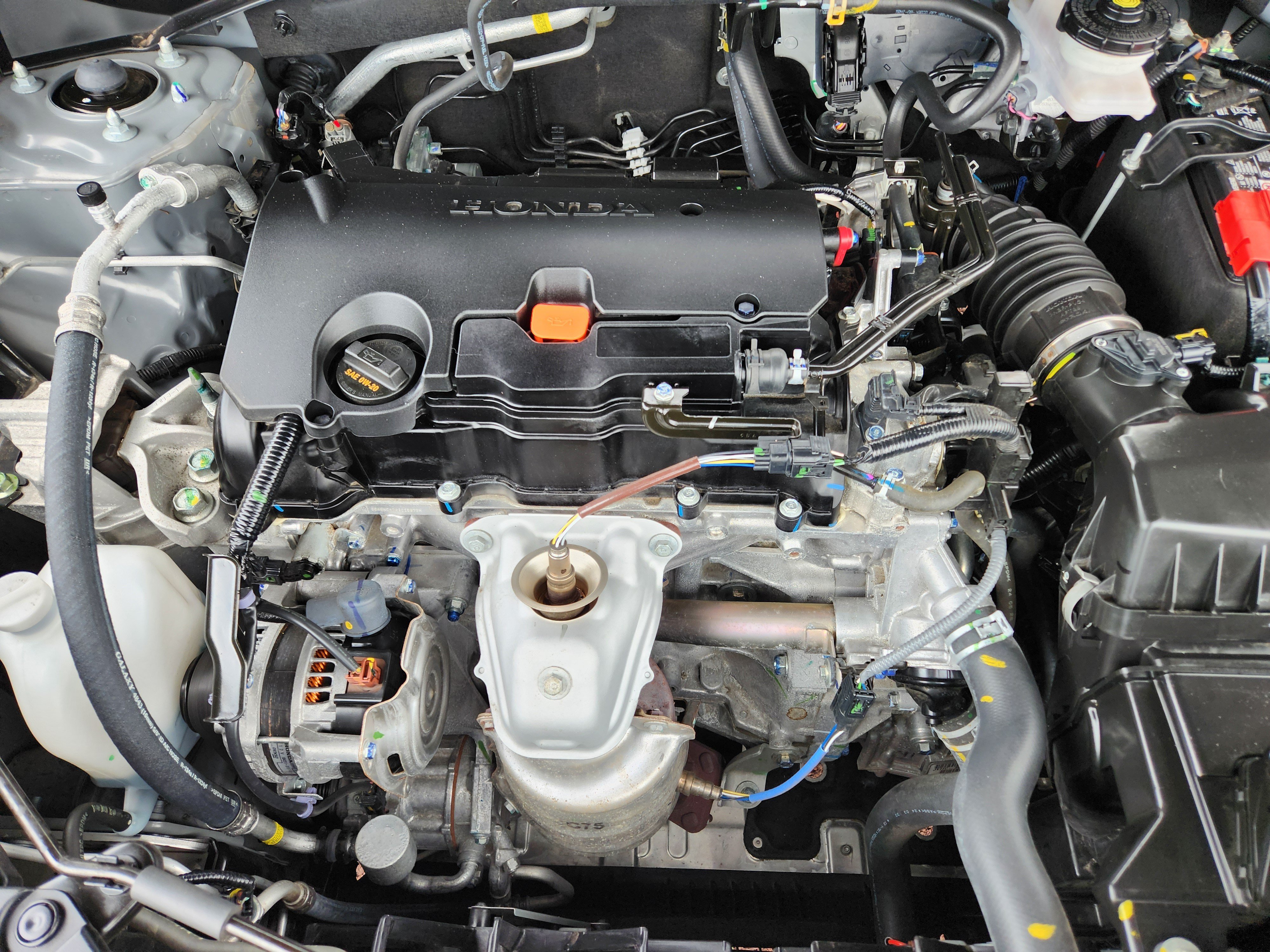 Used 2025 Honda HR-V Sport image 9