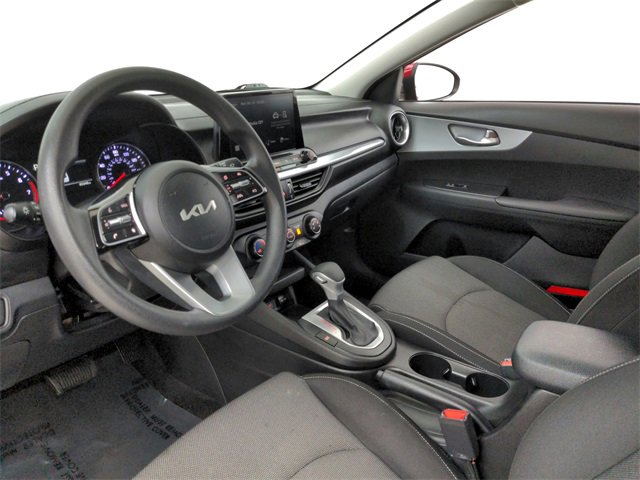 Used 2023 Kia Forte LXS image 13