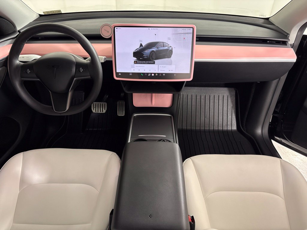 Used 2024 Tesla Model Y Performance AWD/4WD image 12