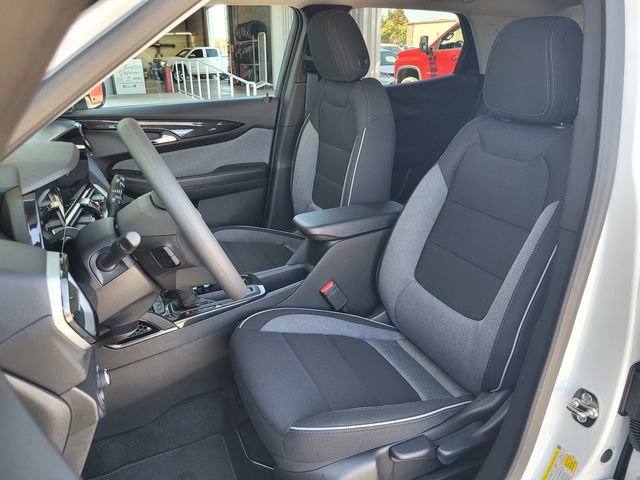 New 2026 Chevrolet TrailBlazer LT w/ Driver Confidence Package FWD image 16