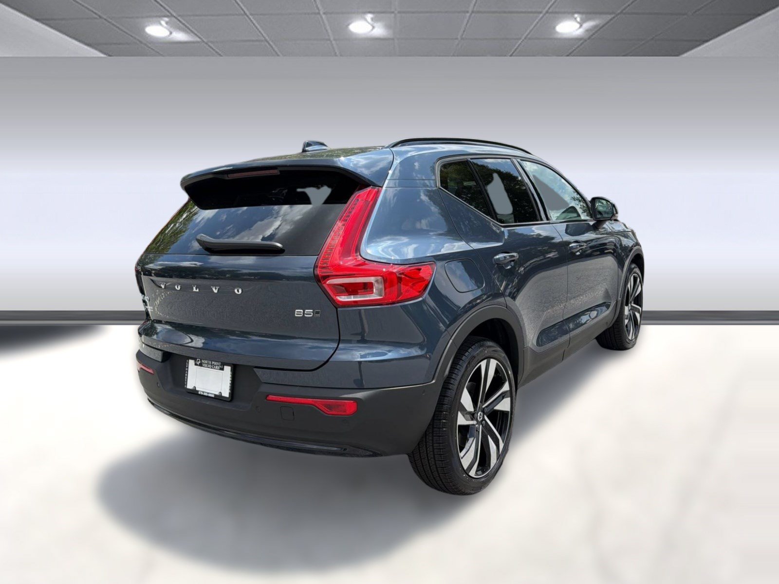 New 2026 Volvo XC40 B5 Ultra w/ Protection Package AWD/4WD image 9