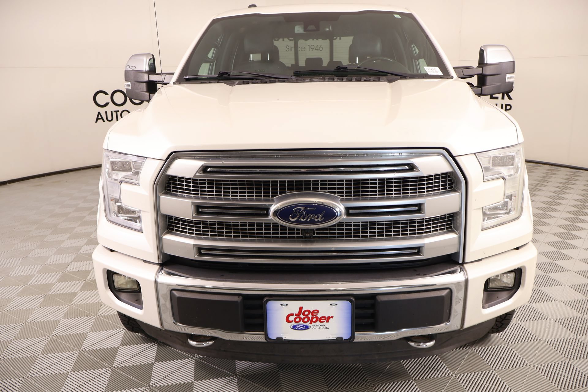 Used 2015 Ford F150 Platinum w/ Equipment Group 701A Luxury AWD/4WD image 11