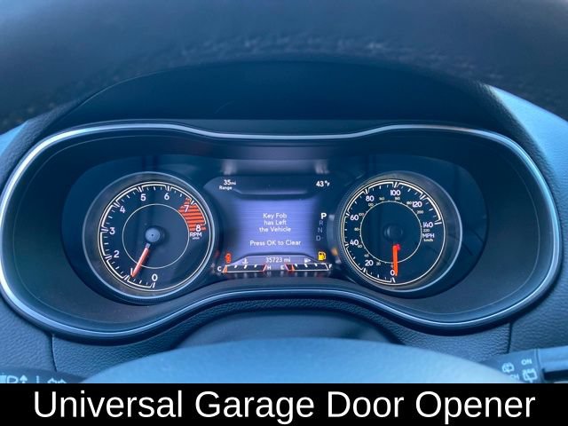 Used 2022 Jeep Cherokee Trailhawk w/ Technology Group B AWD/4WD image 11