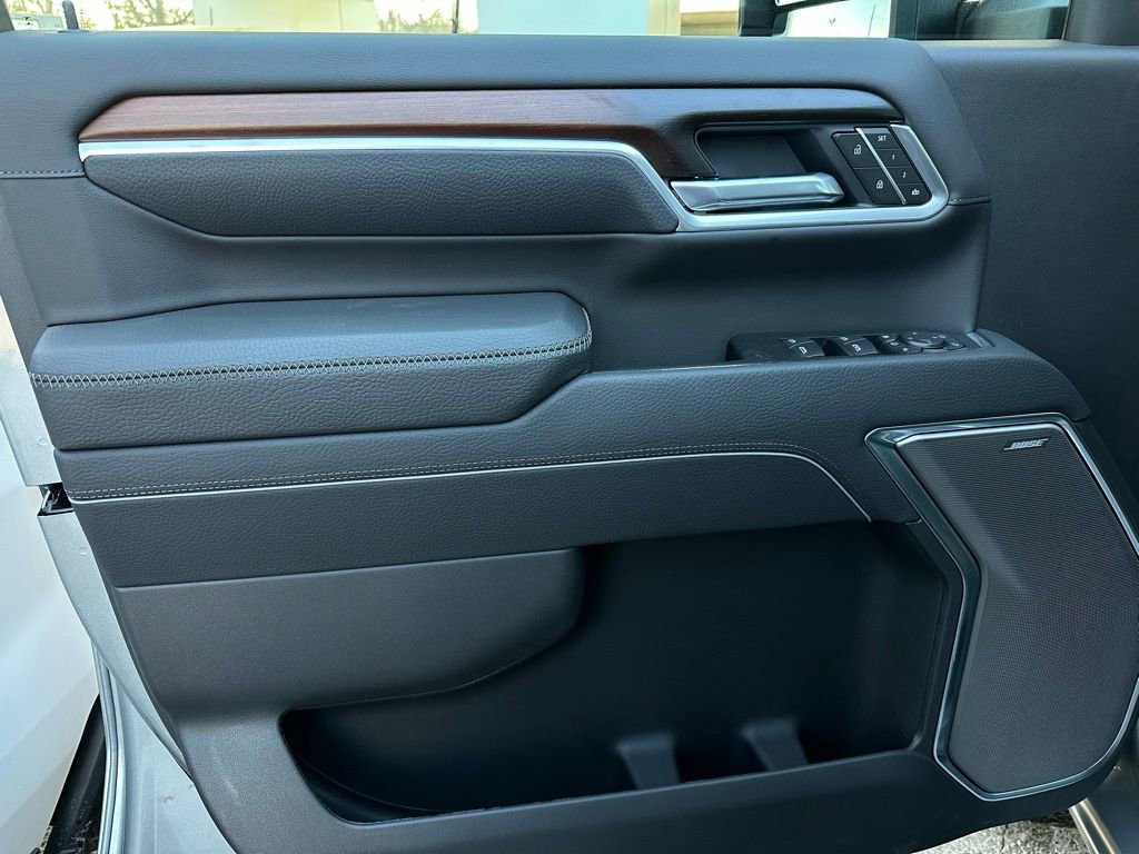 New 2026 GMC Sierra 2500 Denali w/ Denali Reserve Package image 10