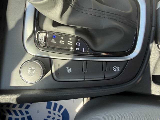 Used 2023 Hyundai Kona Limited w/ Cargo Package AWD/4WD image 25