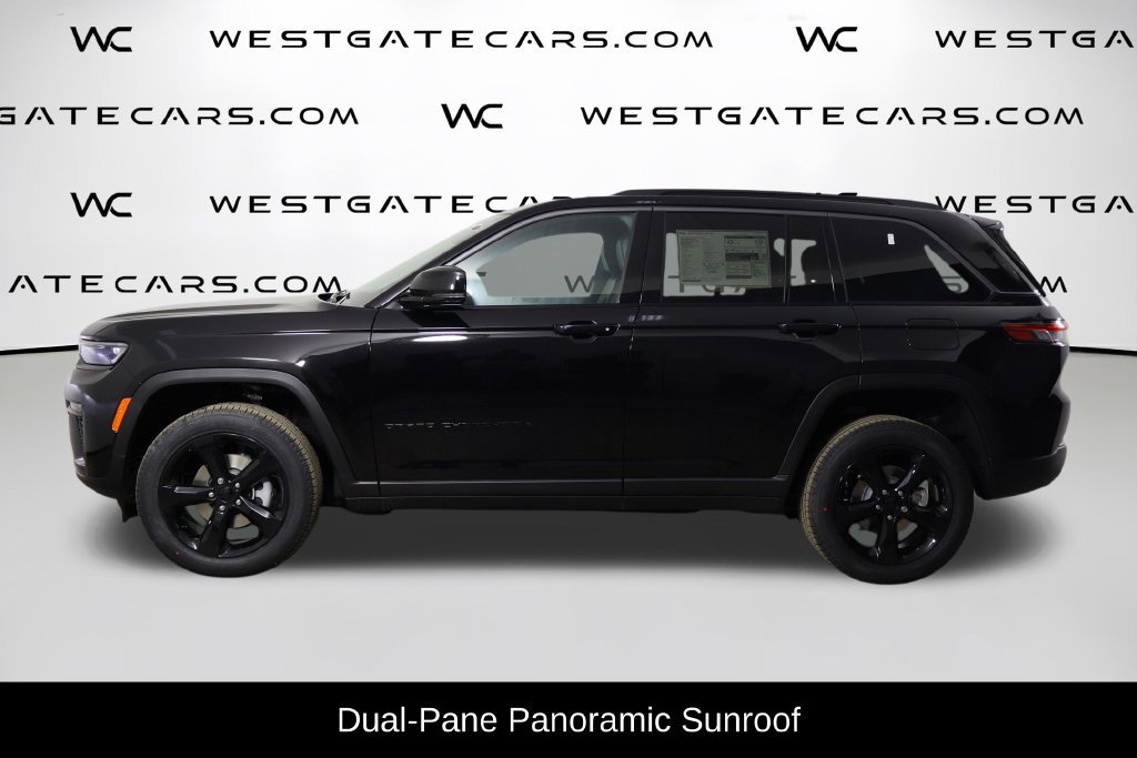 New 2026 Jeep Grand Cherokee Limited w/ Limited Altitude Package AWD/4WD image 5