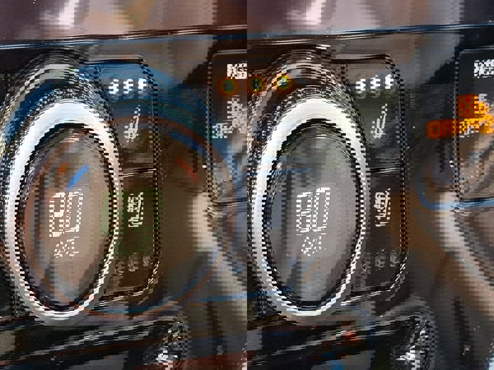 Used 2023 Toyota Highlander Limited image 29