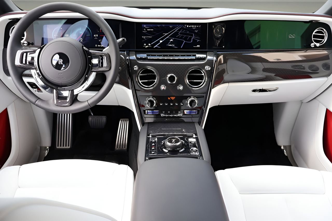 New 2026 Rolls-Royce Cullinan Black Badge AWD/4WD image 4