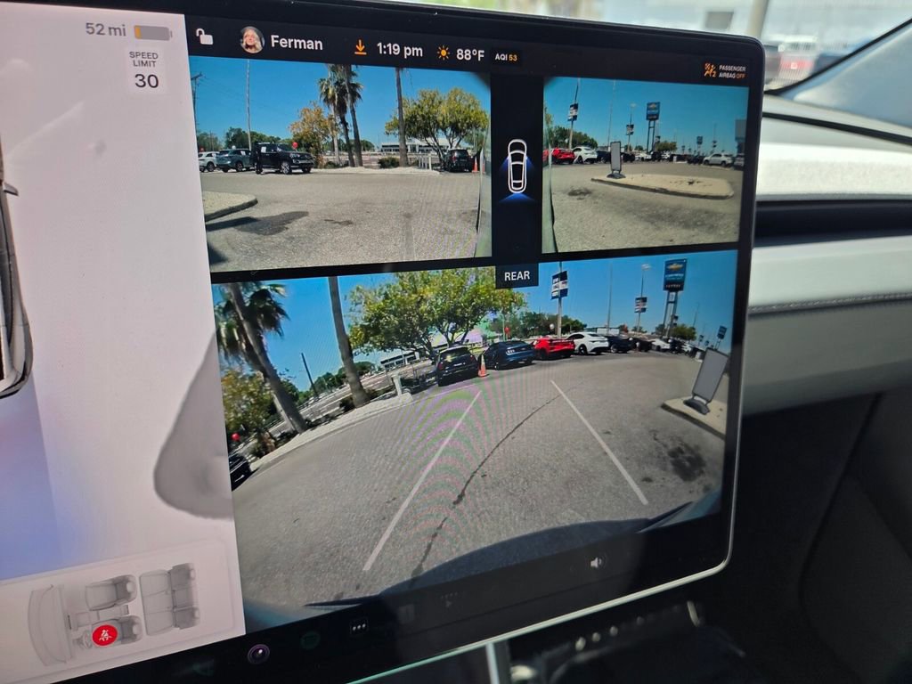 Used 2026 Tesla Model Y 2WD image 31