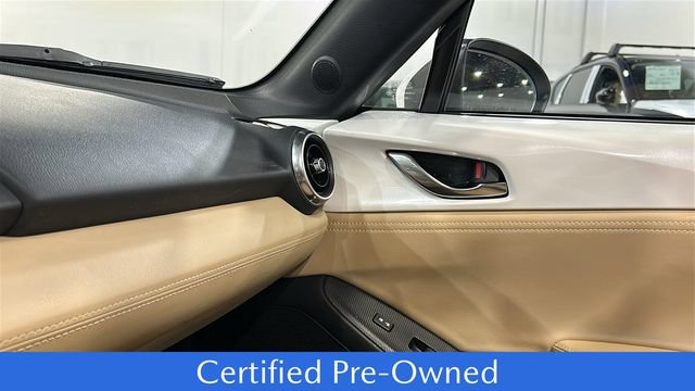 Certified 2025 MAZDA MX-5 Miata RF Grand Touring RWD image 18
