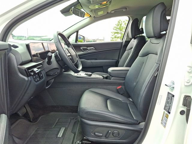 Used 2026 Kia Sportage EX AWD/4WD image 13