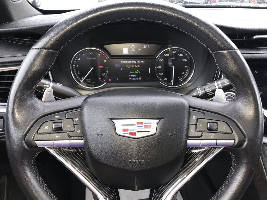 Used 2023 Cadillac XT6 Sport image 14