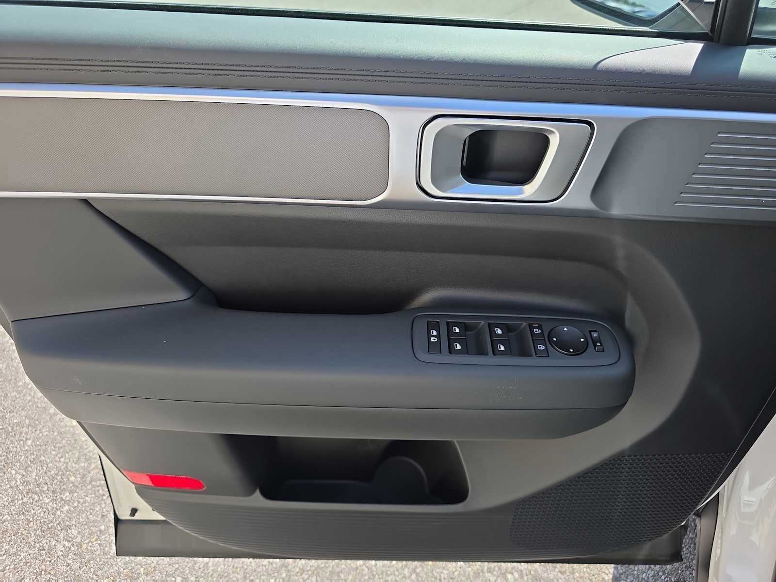 New 2026 Hyundai Santa Fe SE FWD image 18