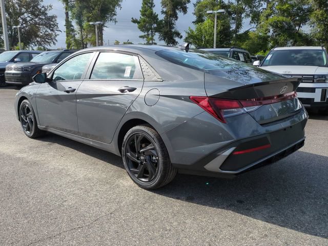 New 2026 Hyundai Elantra Sport FWD image 7