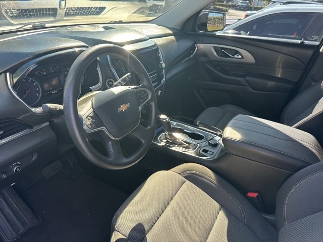 Used 2020 Chevrolet Traverse LS image 6