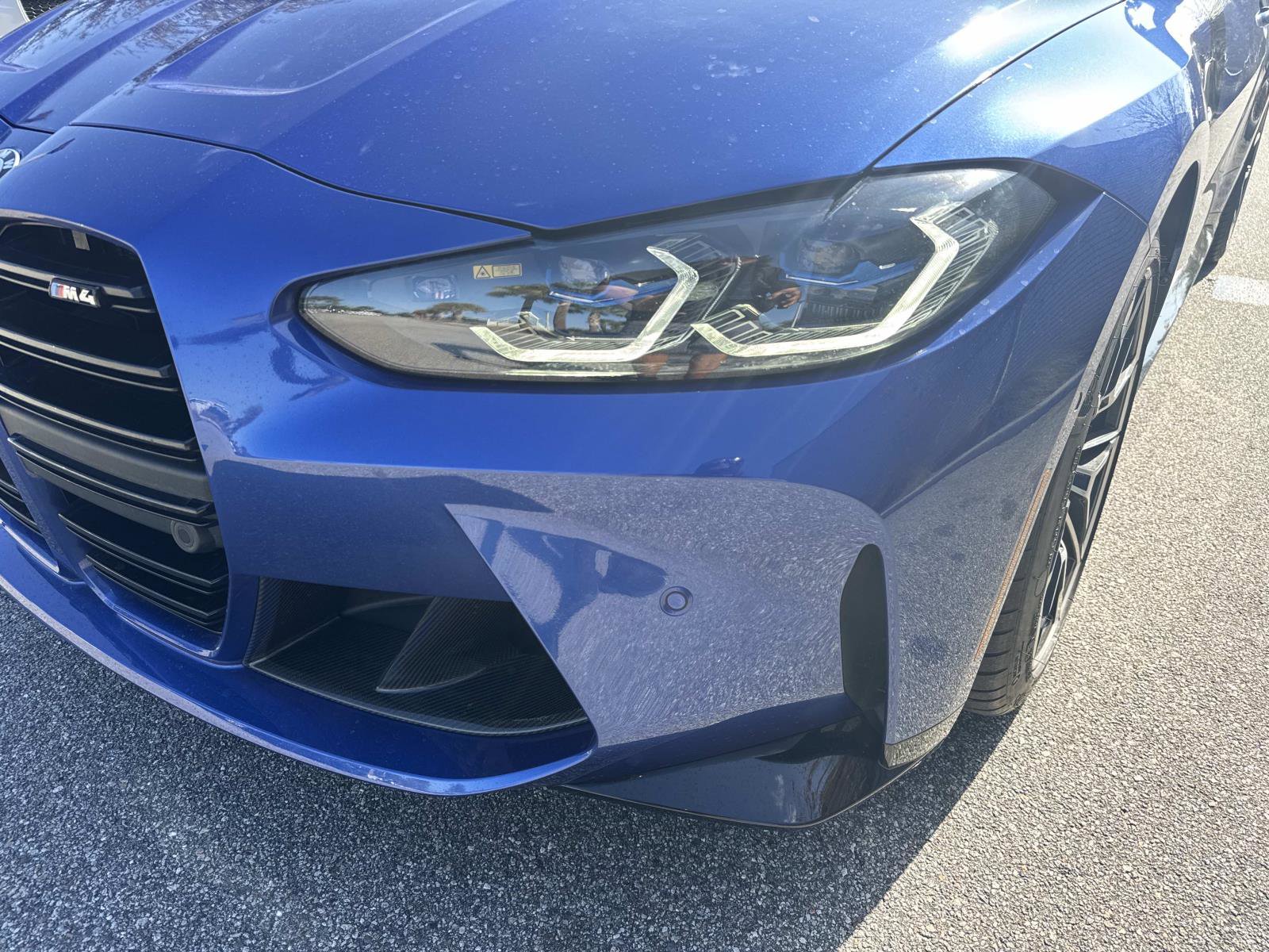 Used 2023 BMW M4 Coupe w/ M Carbon Exterior Package image 9