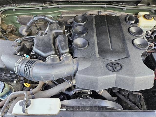 Used 2013 Toyota FJ Cruiser 4WD image 19