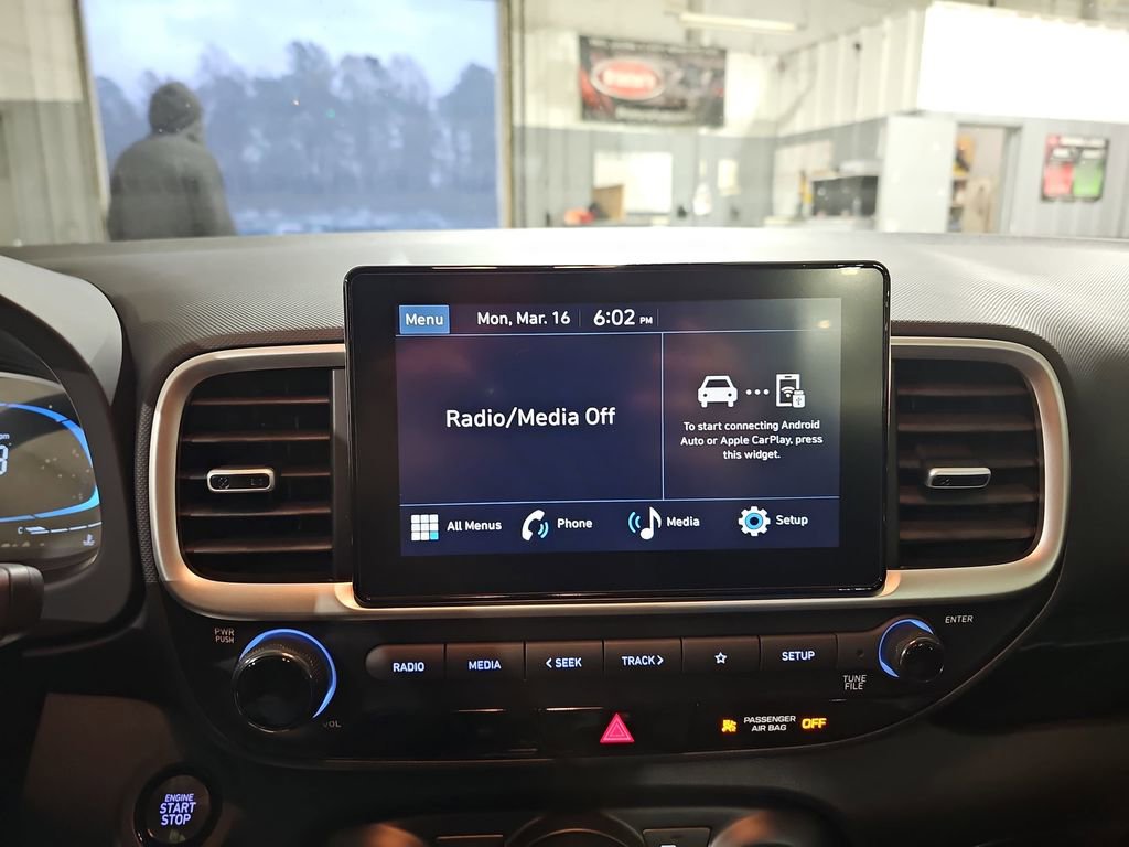 New 2026 Hyundai Venue SEL FWD image 23