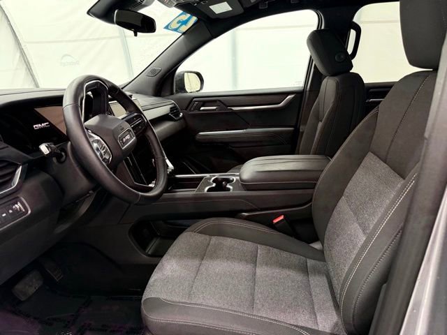 Used 2025 GMC Acadia Elevation image 12