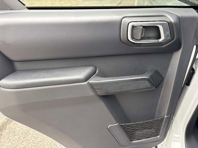 New 2026 Ford Bronco Outer Banks w/ Black Appearance Package image 19