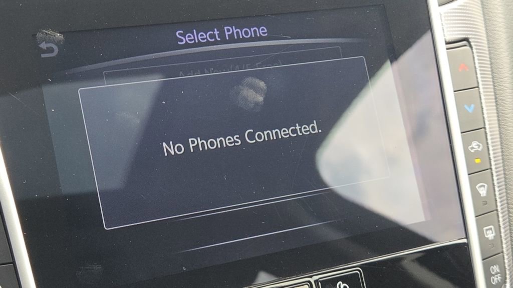 Used 2019 INFINITI Q50 Signature Edition w/ Cargo Package (L96) image 16