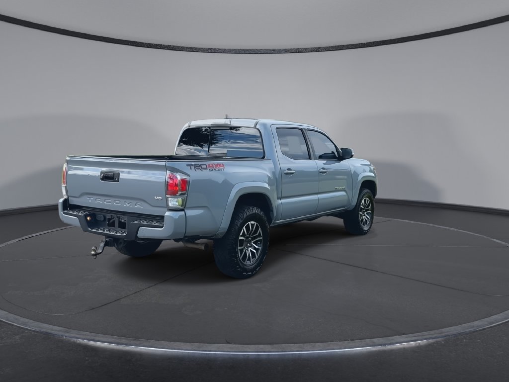 Used 2020 Toyota Tacoma TRD Sport AWD/4WD image 8