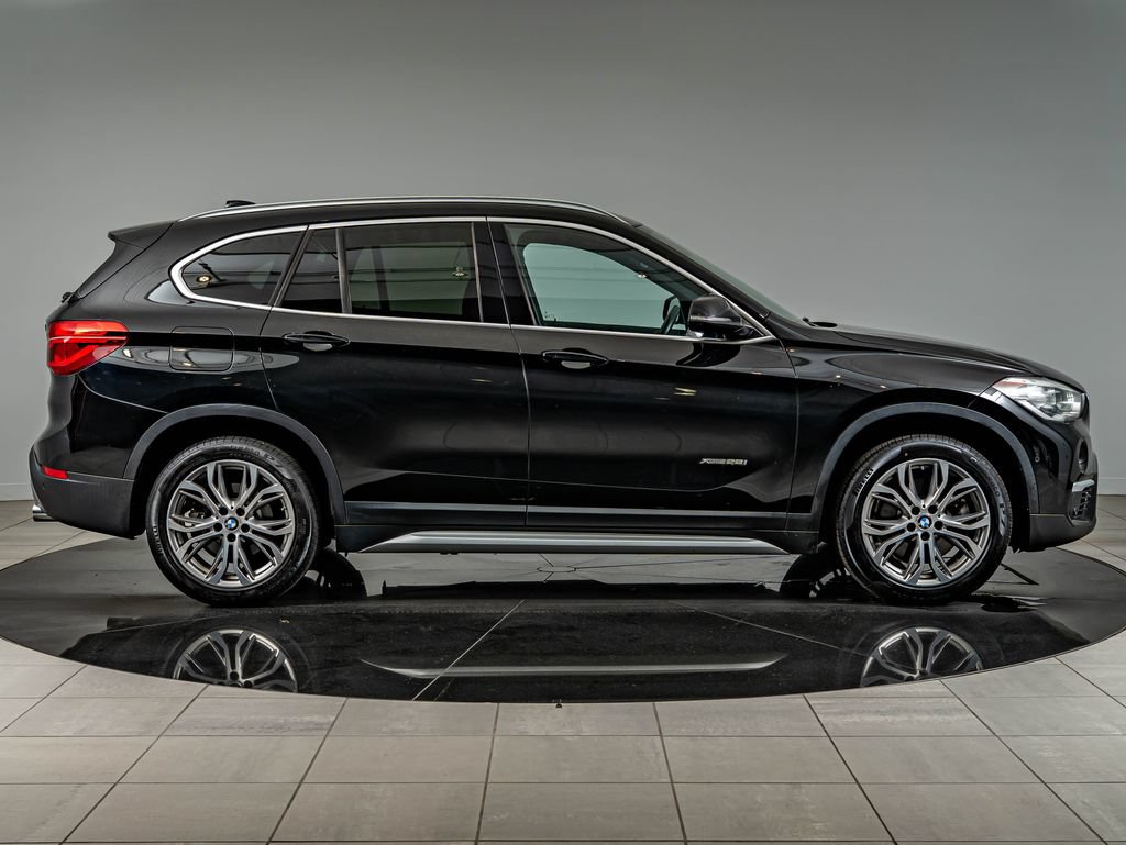 Used 2017 BMW X1 xDrive28i AWD/4WD image 4