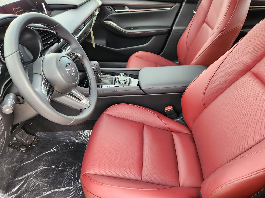 New 2026 MAZDA MAZDA3 Carbon image 3