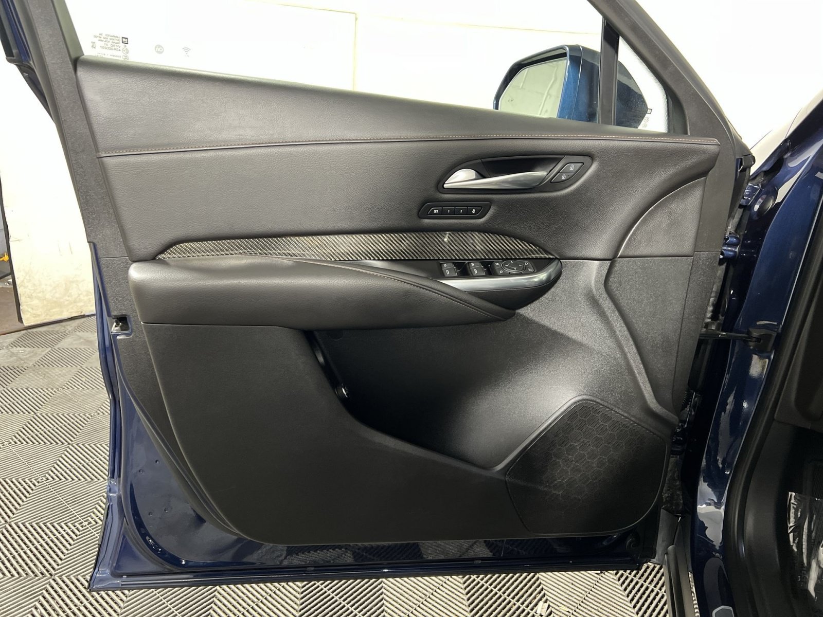 Used 2019 Cadillac XT4 Sport AWD/4WD image 14