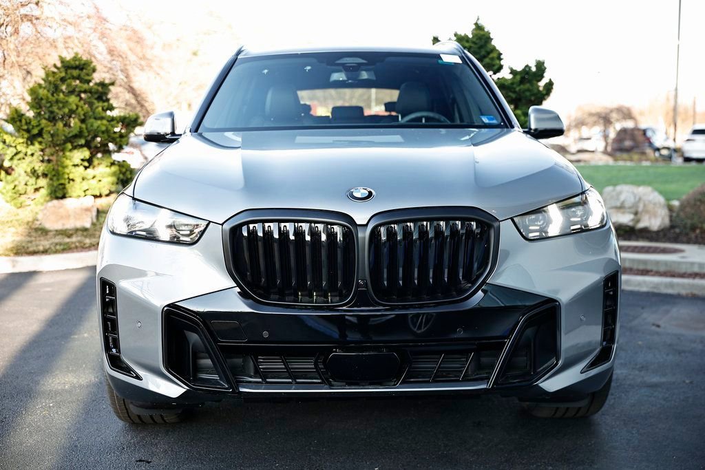 New 2026 BMW X5 xDrive40i w/ M Sport Package image 13