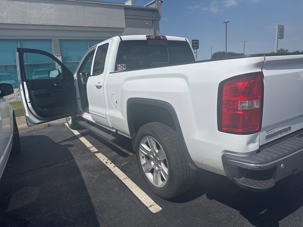 Used 2016 GMC Sierra 1500 SLE w/ SLE Value Package AWD/4WD image 5