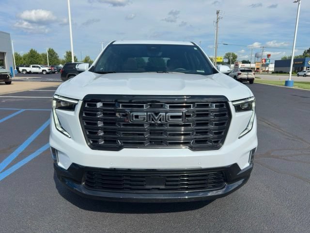 Used 2026 GMC Acadia Denali Ultimate w/ LPO, Floor Liner Package AWD/4WD image 3