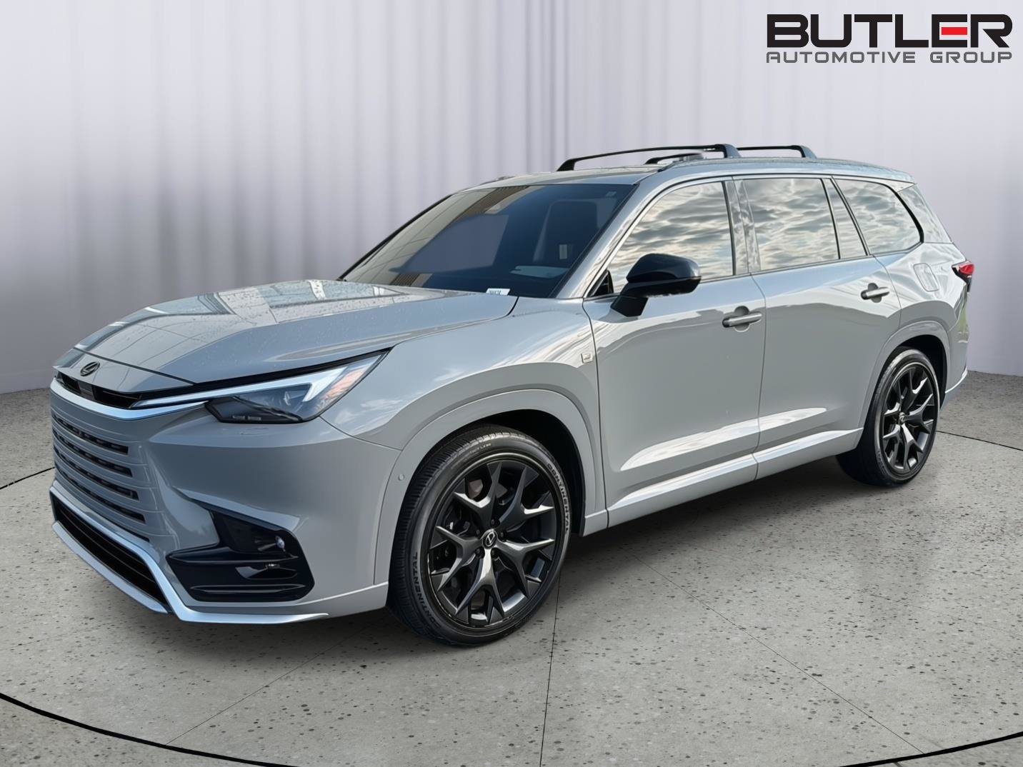 Certified 2025 Lexus TX 500h AWD w/ Technology Package image 2