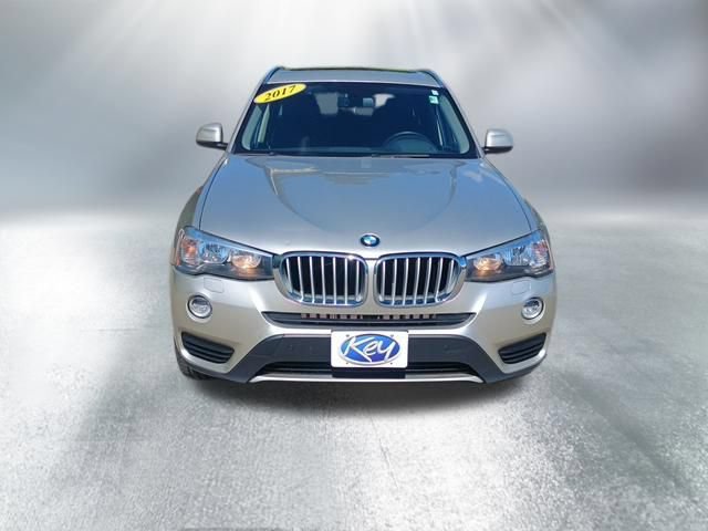Used 2017 BMW X3 xDrive28i AWD/4WD image 9