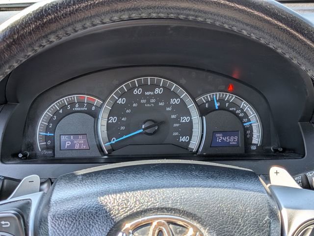 Used 2013 Toyota Camry SE image 15