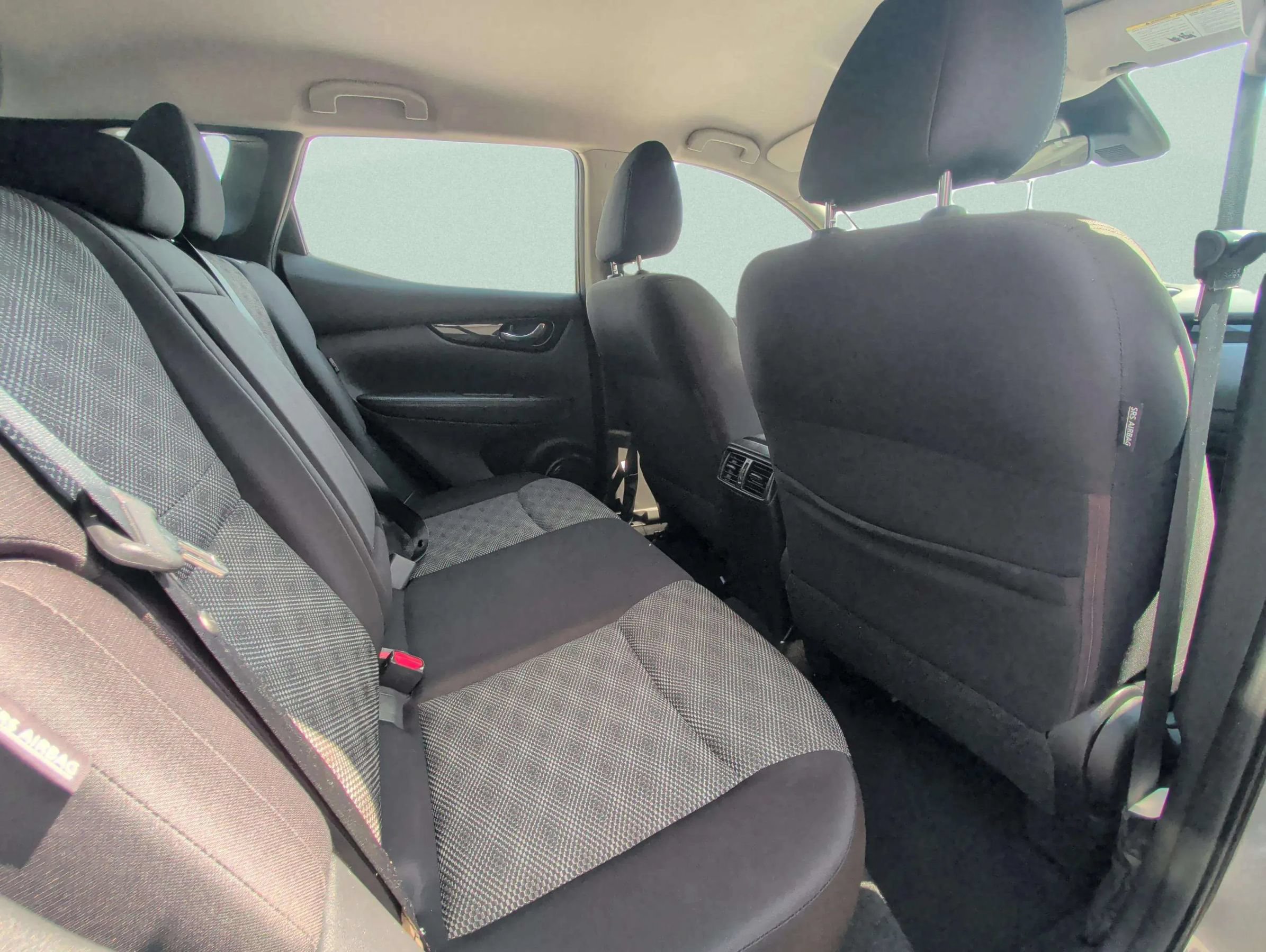 Used 2021 Nissan Rogue Sport SV FWD image 30