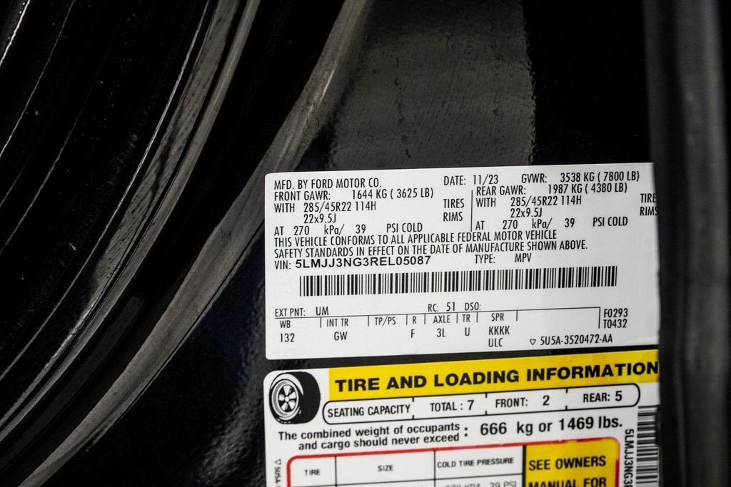 Used 2024 Lincoln Navigator L 4WD image 39