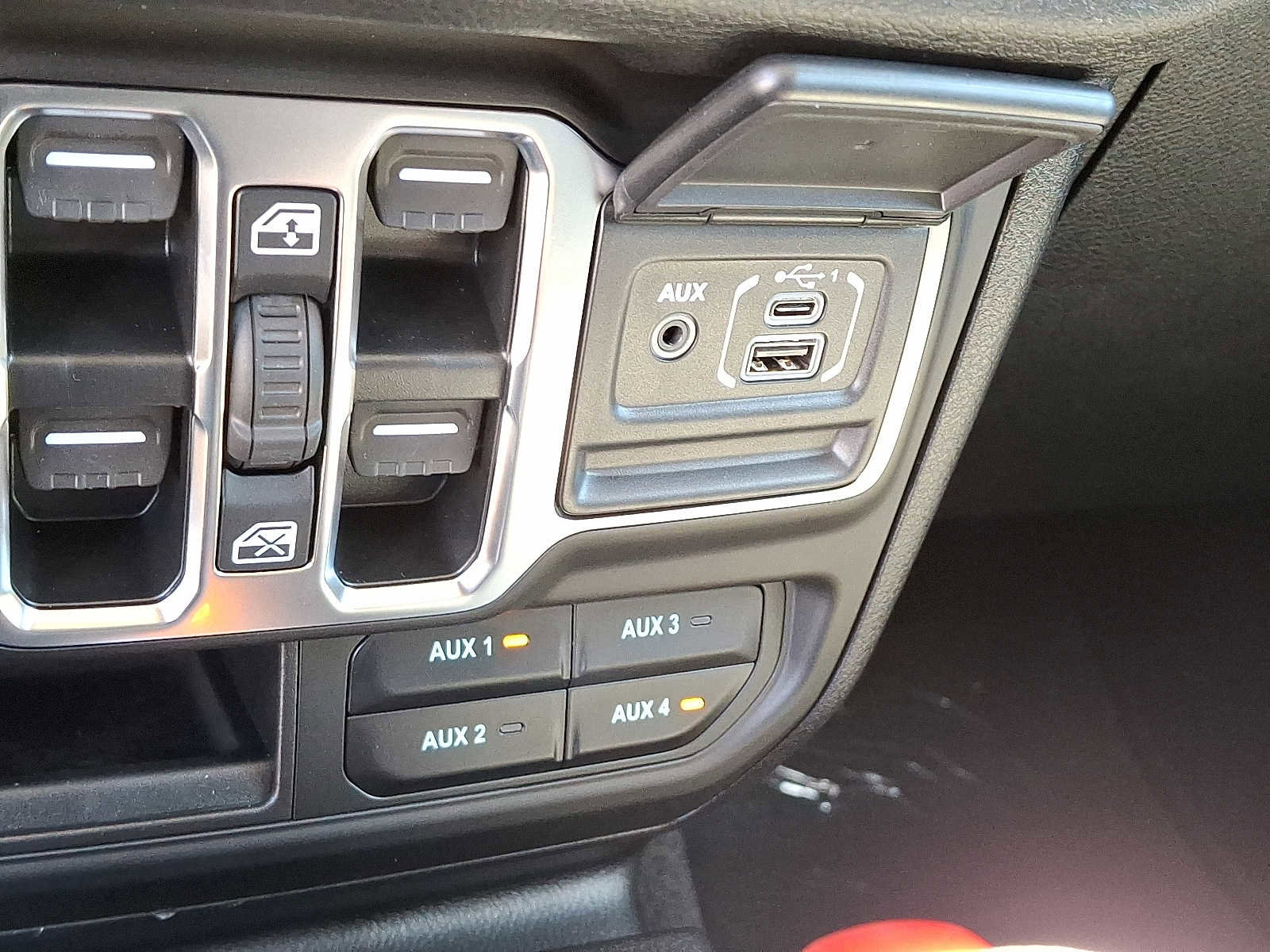 New 2025 Jeep Wrangler Unlimited Sport AWD/4WD image 16