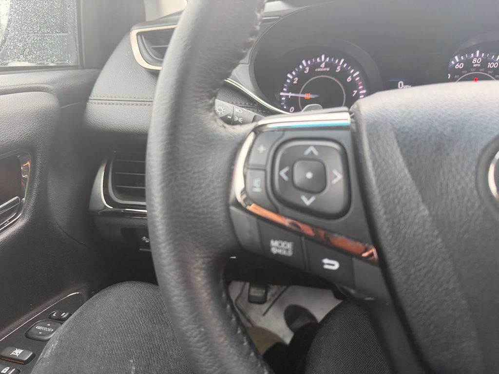 Used 2018 Toyota Avalon XLE w/ Carpet Mat Package image 24