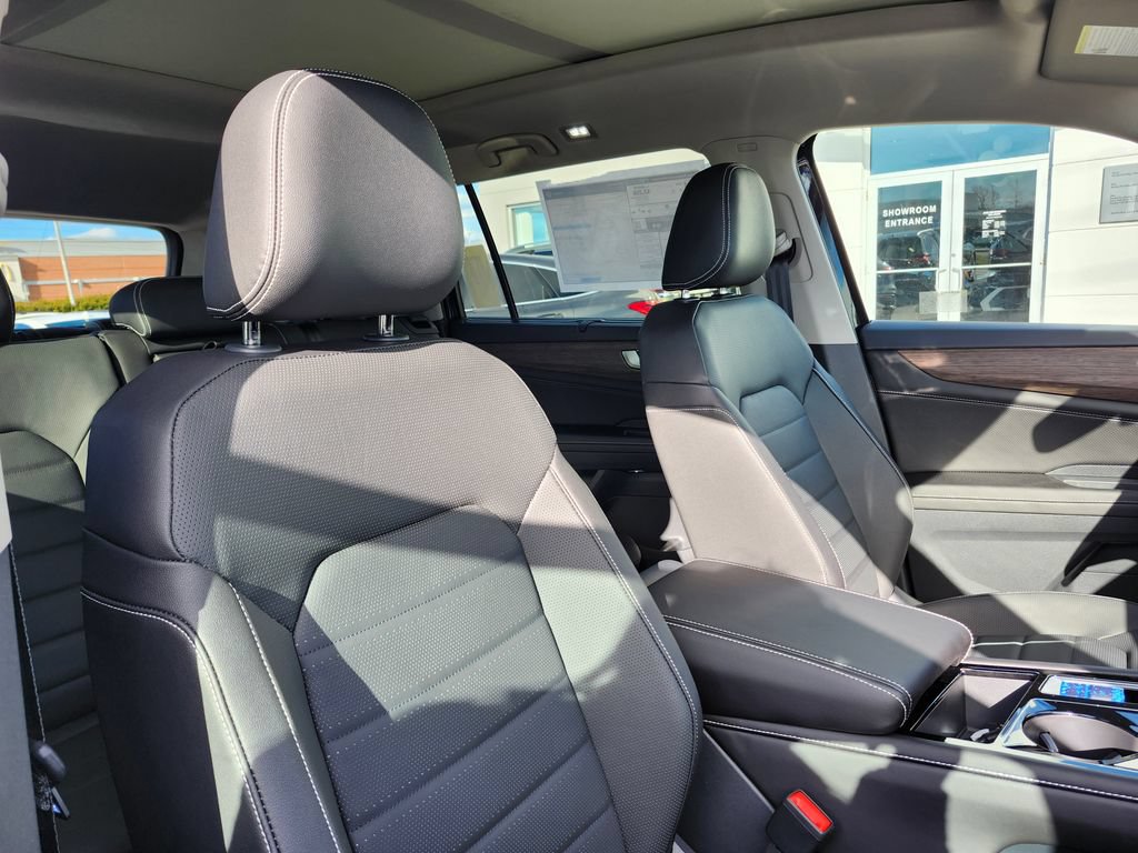 New 2026 Volkswagen Atlas SEL AWD/4WD image 14