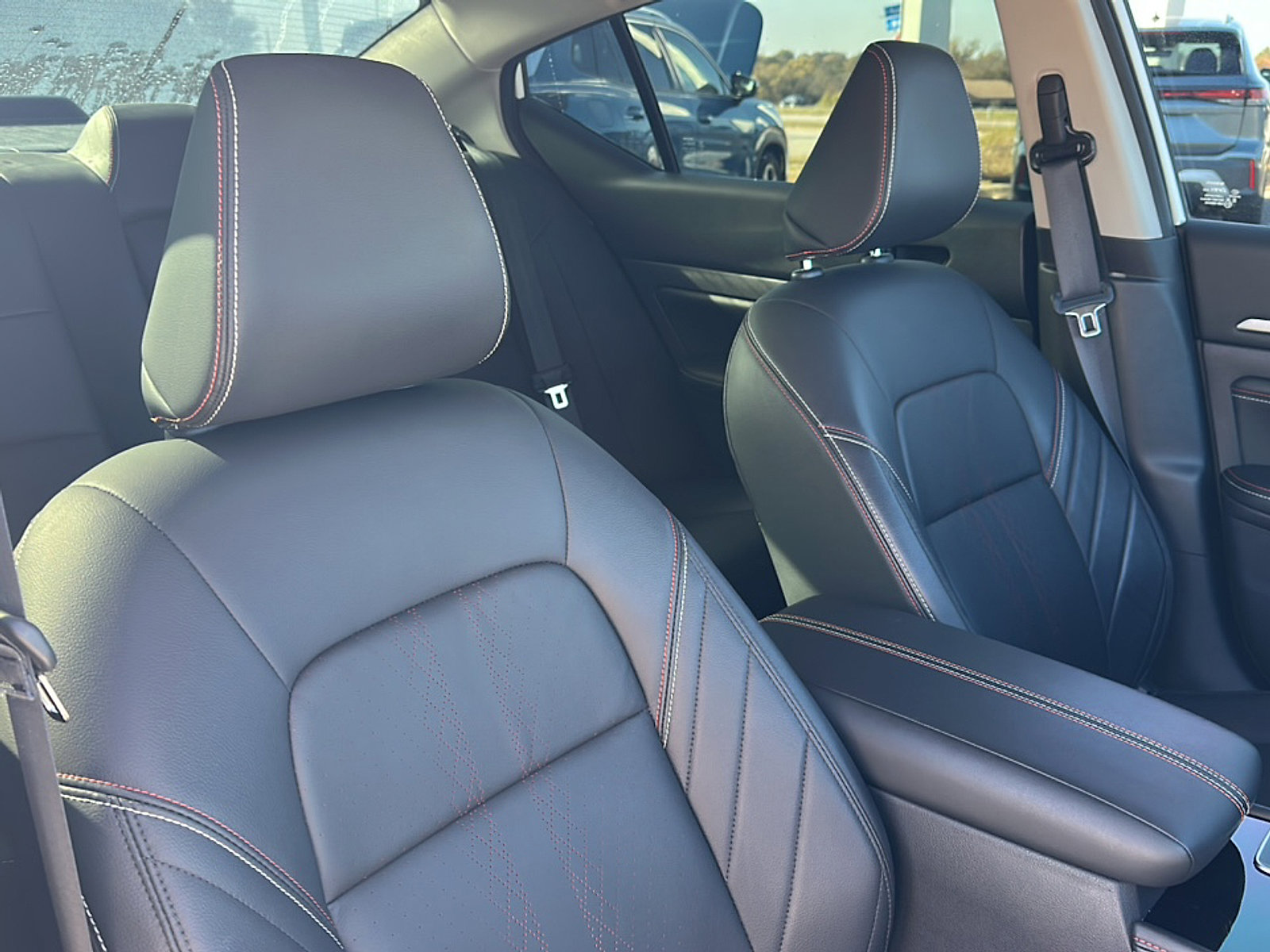 Used 2023 Nissan Altima 2.5 SR w/ SR Premium Package image 23