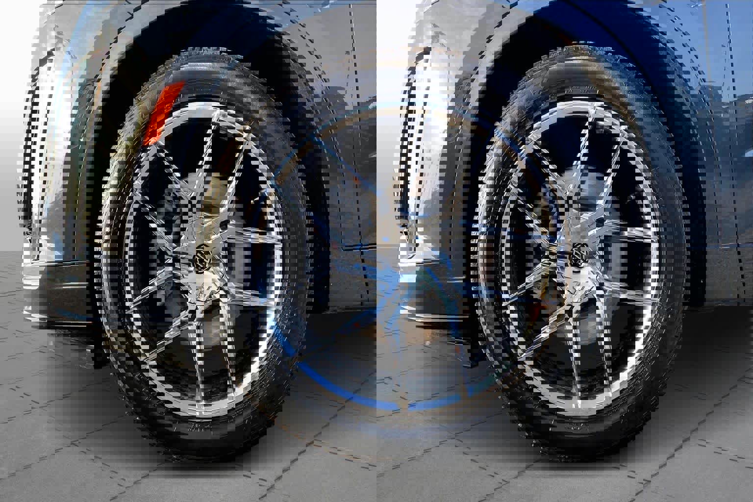 Used 2023 Cadillac XT6 Premium Luxury image 11