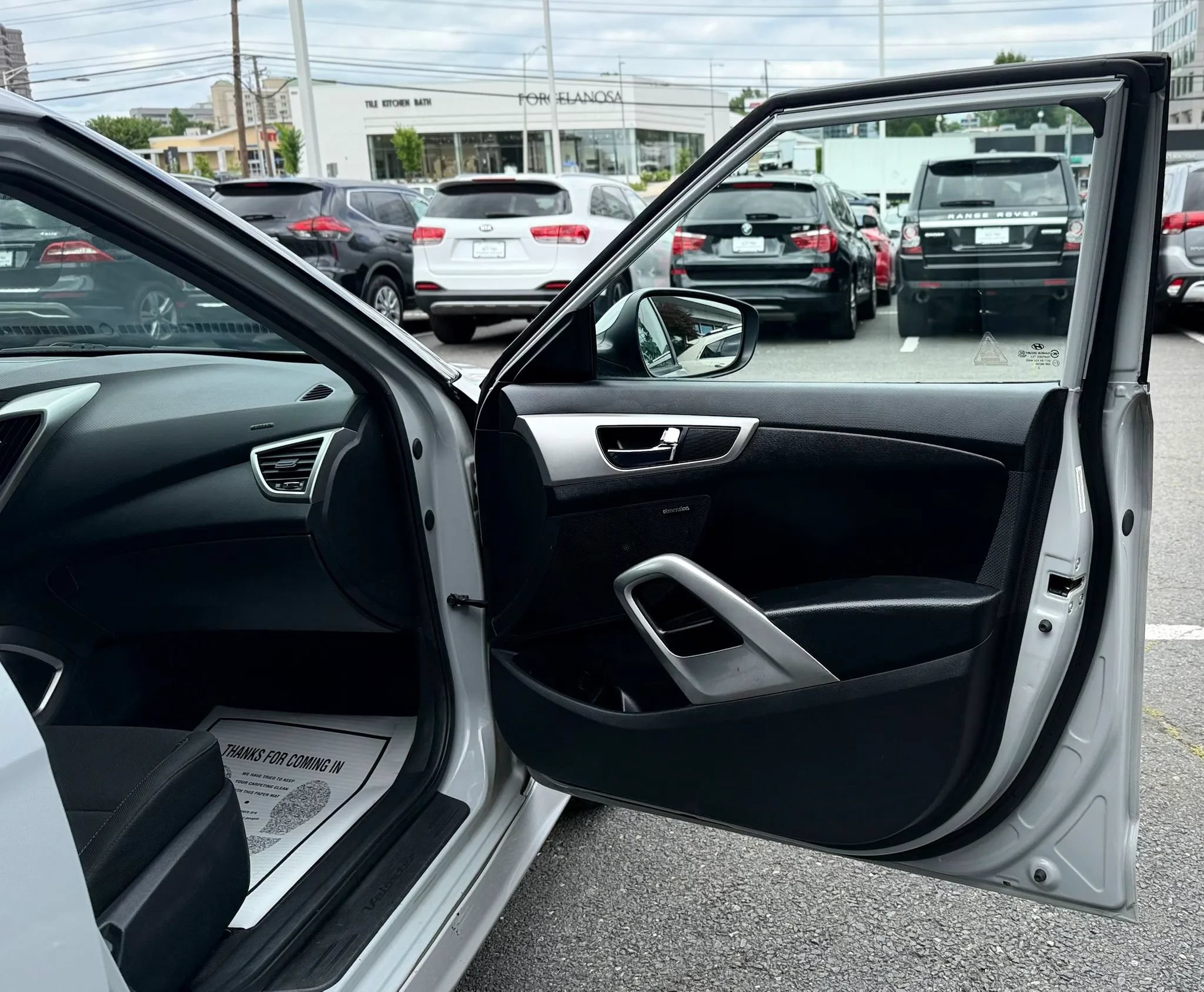 Used 2013 Hyundai Veloster RE:MIX Edition FWD image 30