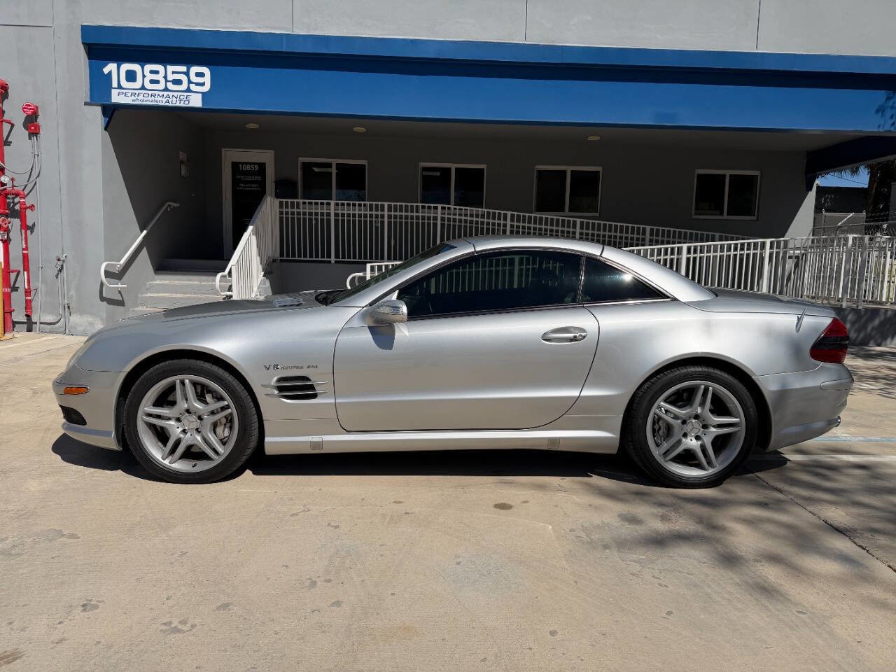 Used 2004 Mercedes-Benz SL 55 AMG image 4