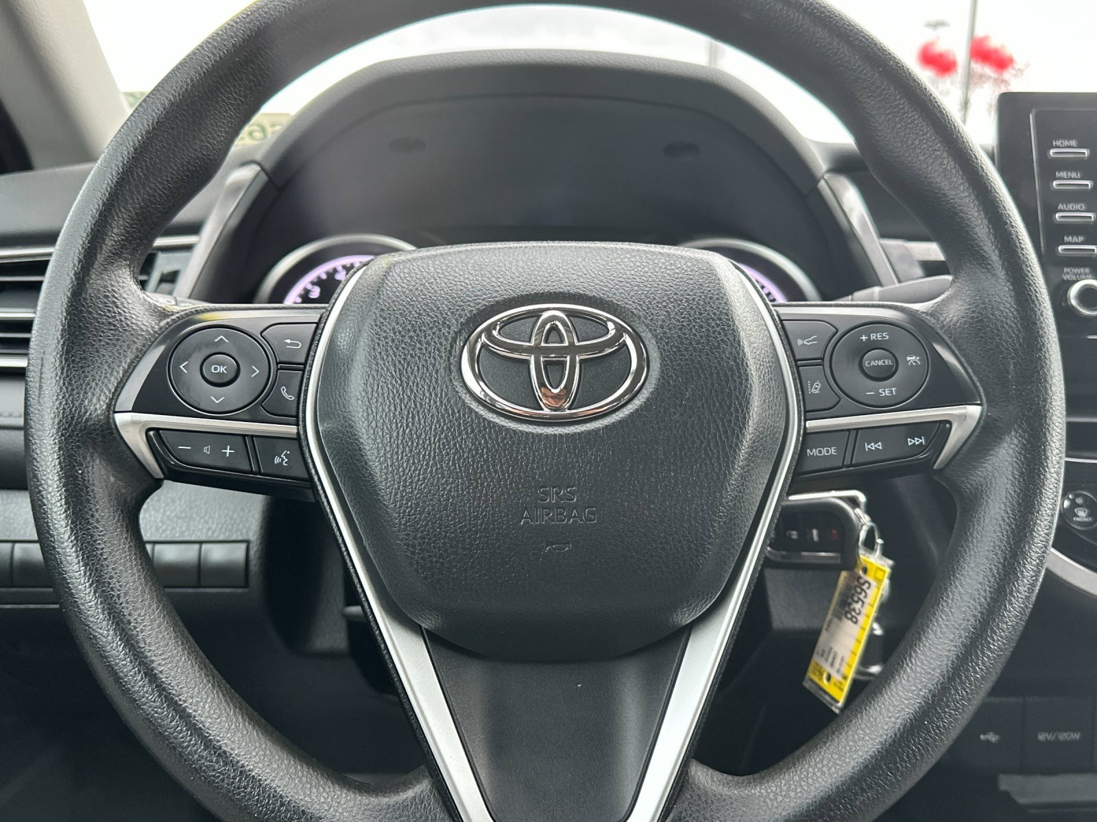 Used 2024 Toyota Camry LE image 21